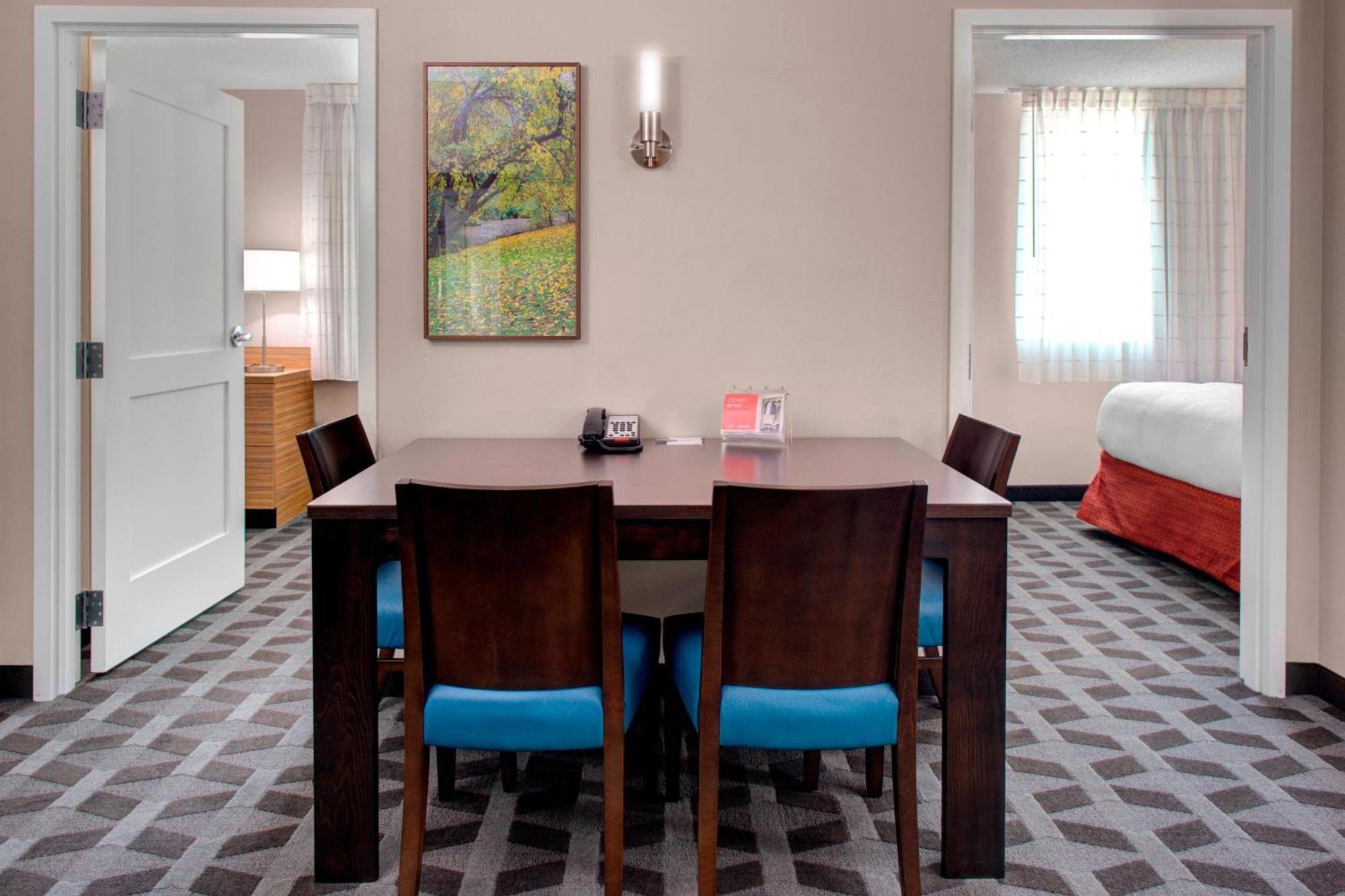 Towneplace Suites By Marriott Parkersburg Dış mekan fotoğraf