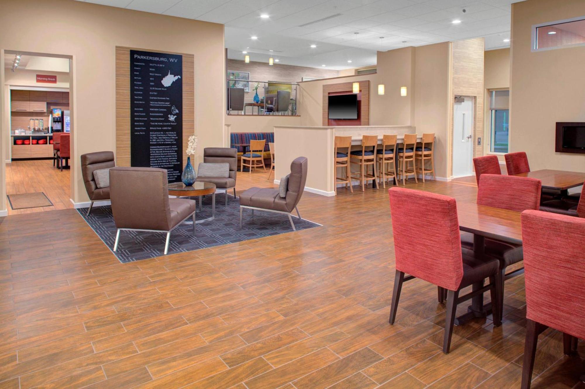 Towneplace Suites By Marriott Parkersburg Dış mekan fotoğraf